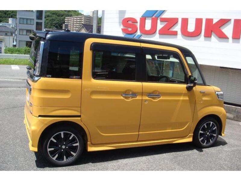 SPACIA CUSTOM
