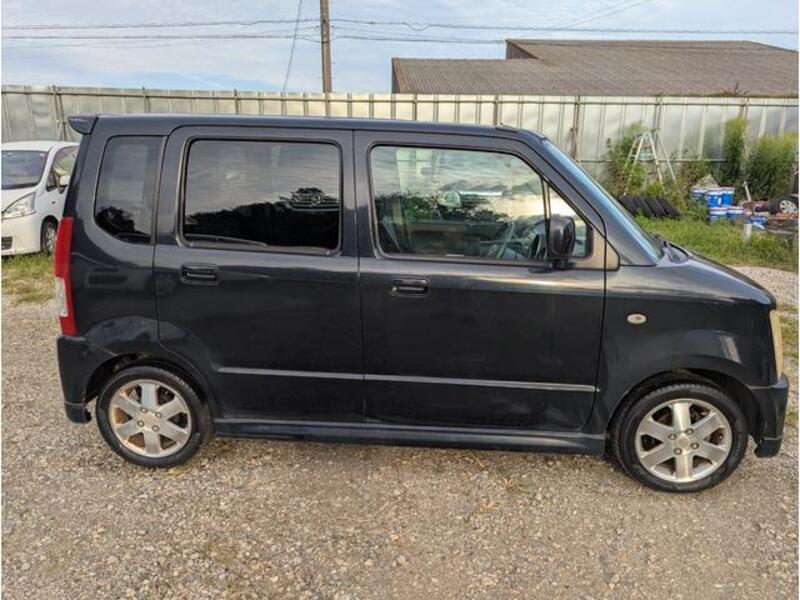 WAGON R