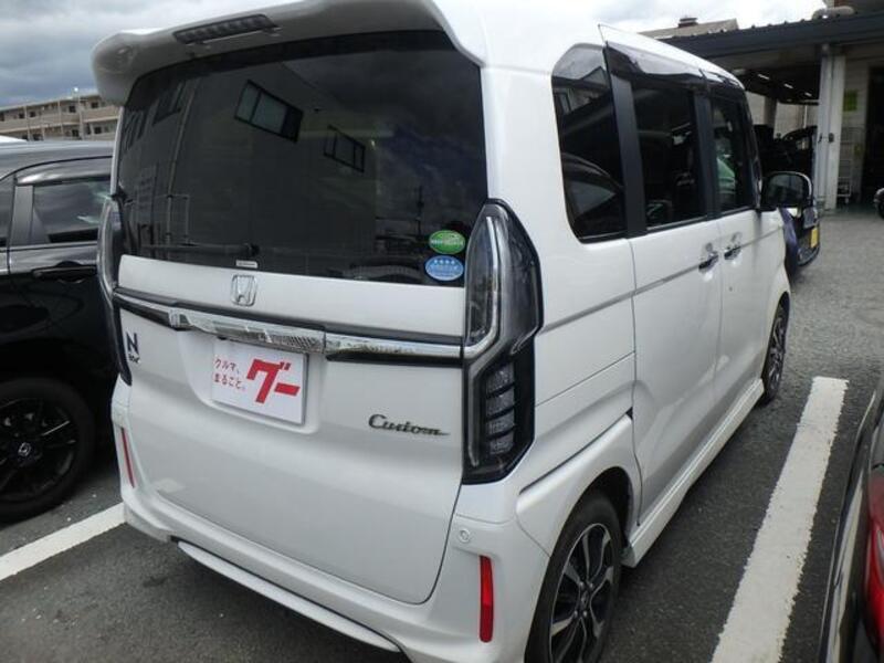 N BOX CUSTOM