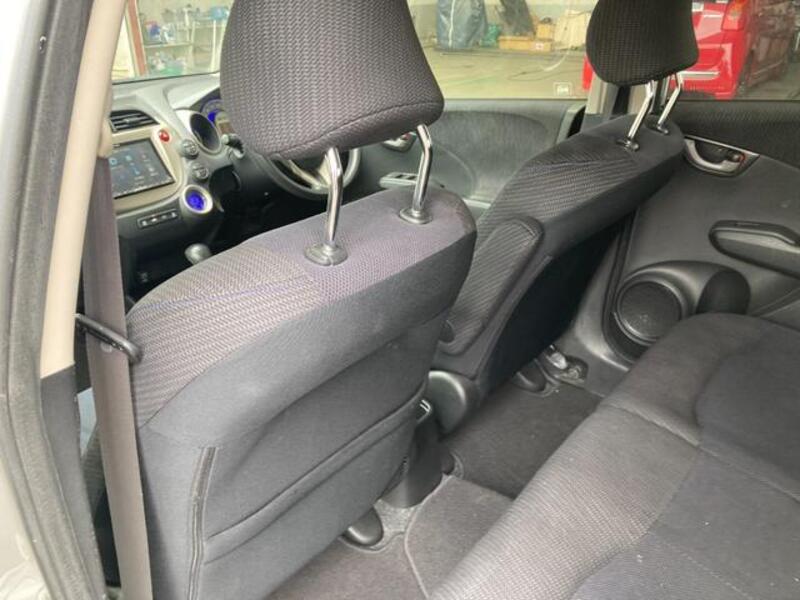 FIT HYBRID
