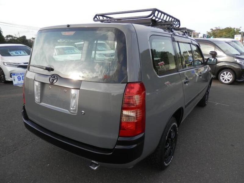 SUCCEED VAN
