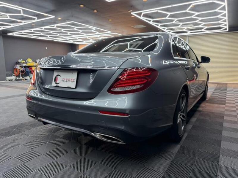 E-CLASS