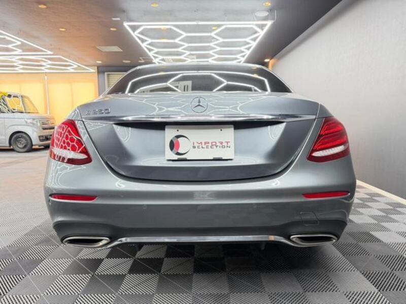 E-CLASS