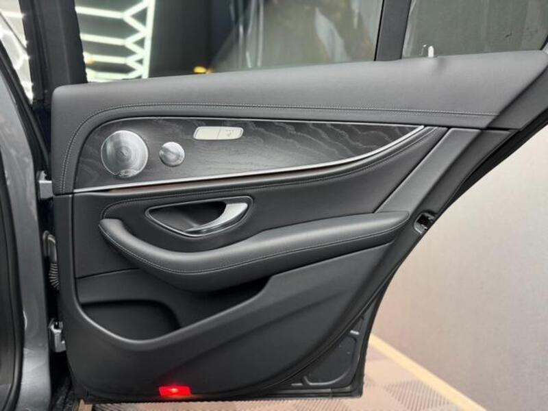 E-CLASS