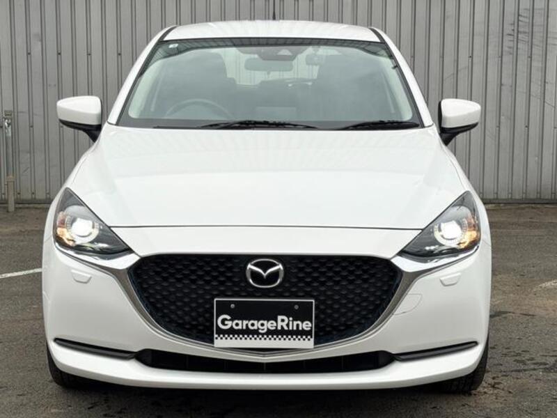 MAZDA2