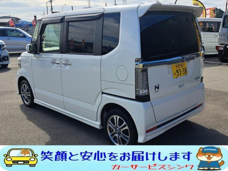 N BOX CUSTOM