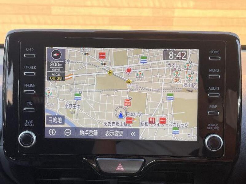 YARIS CROSS