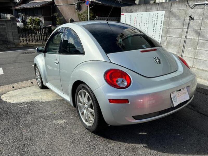 NEW BEETLE