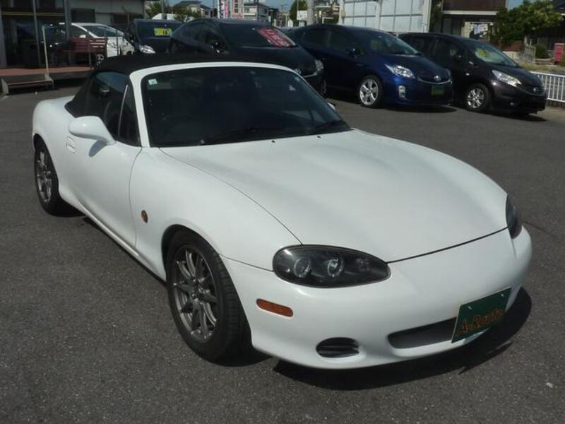 ROADSTER