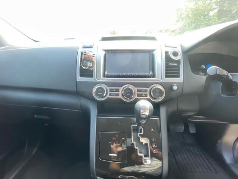 MPV