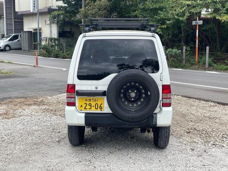 PAJERO MINI