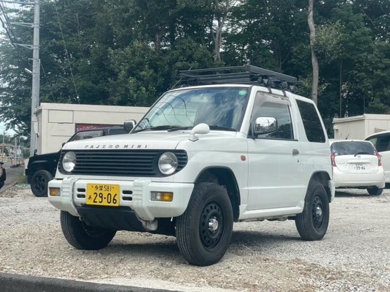 MITSUBISHI PAJERO MINI