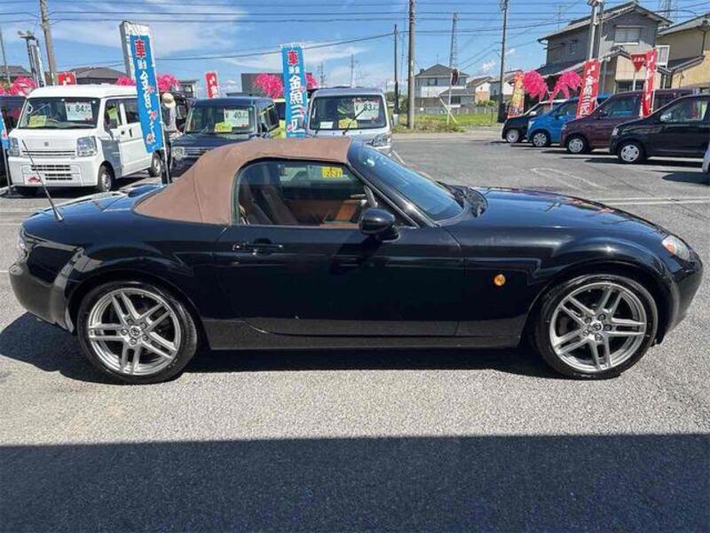 ROADSTER