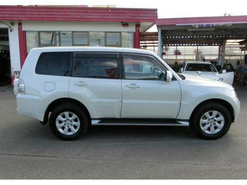 PAJERO