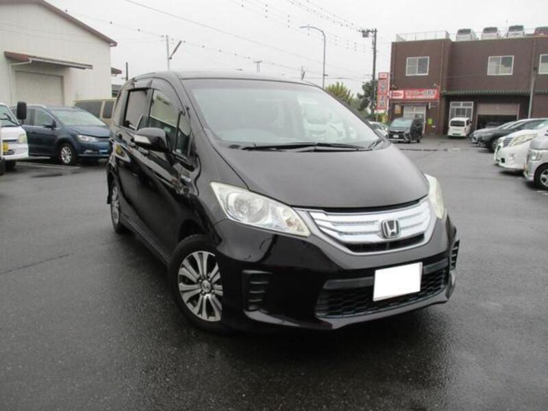 HONDA FREED HYBRID