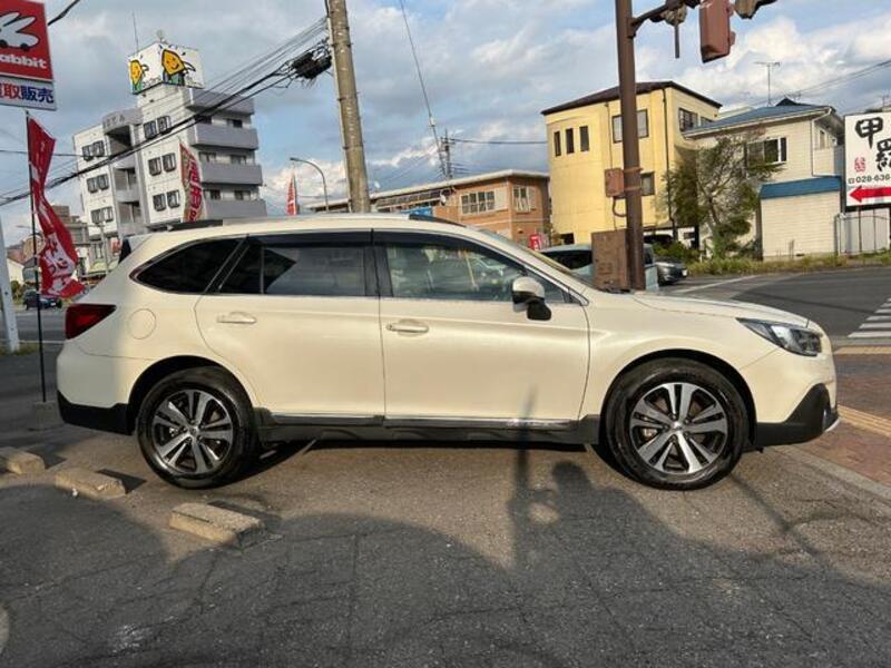 LEGACY OUTBACK