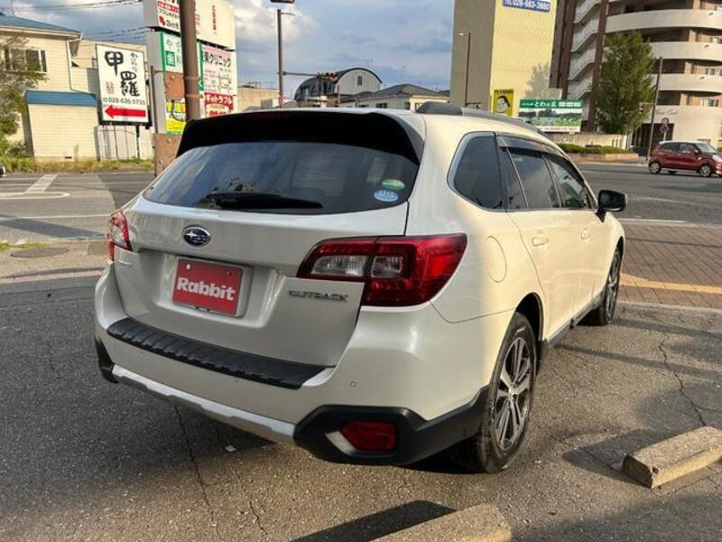LEGACY OUTBACK
