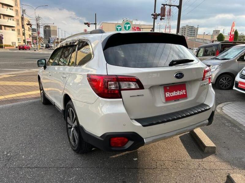 LEGACY OUTBACK