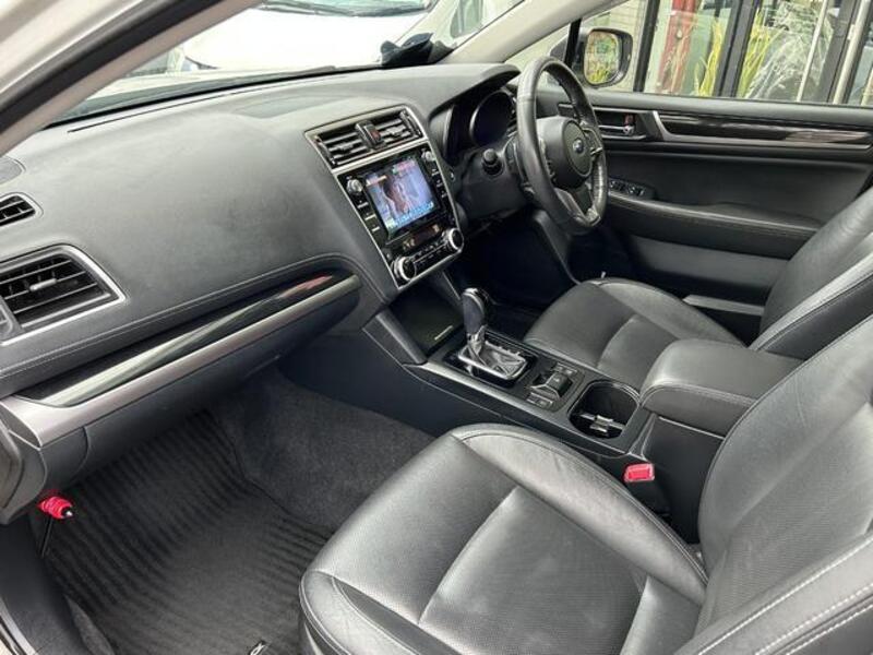 LEGACY OUTBACK