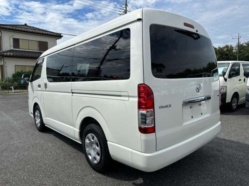 HIACE