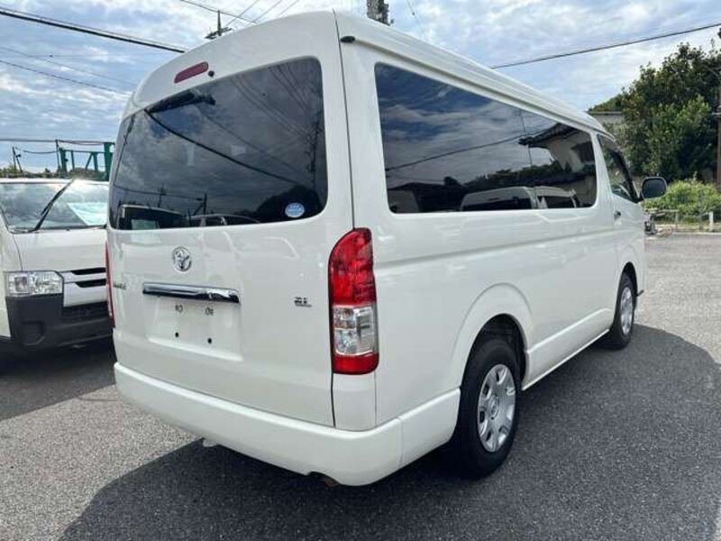 HIACE