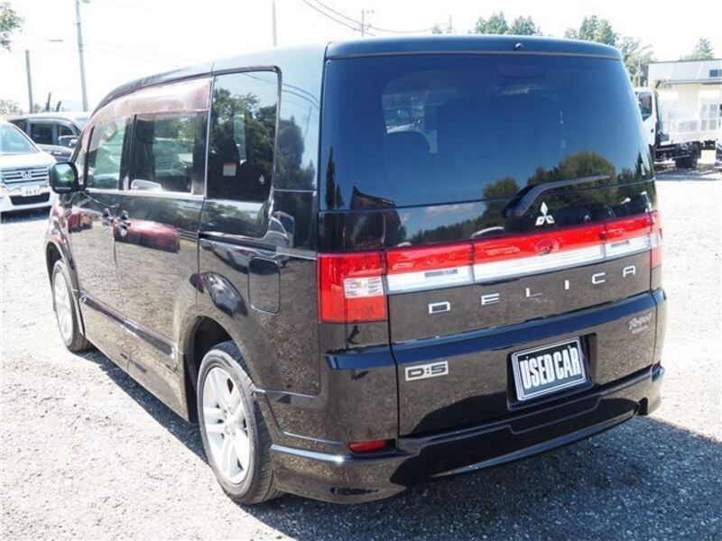DELICA D5
