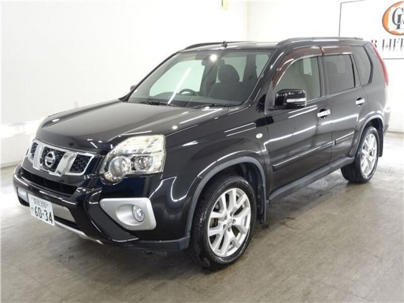 X-TRAIL