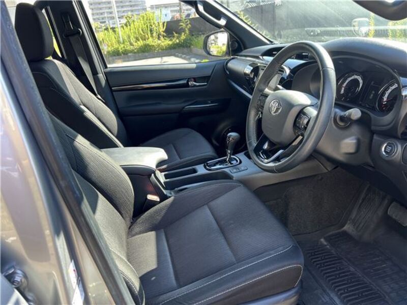 HILUX
