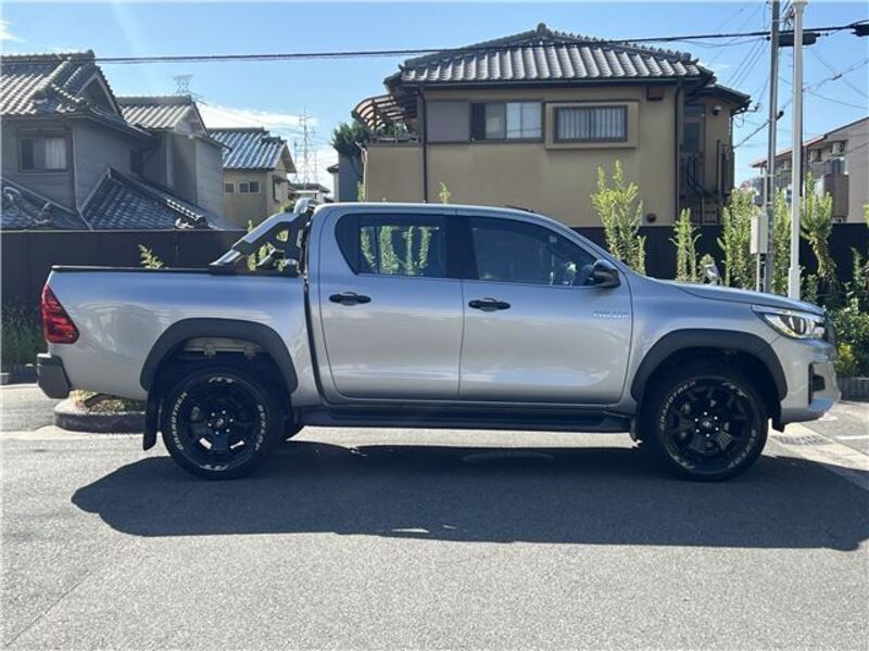 HILUX