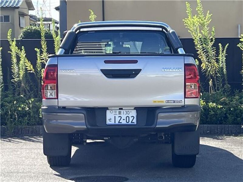 HILUX