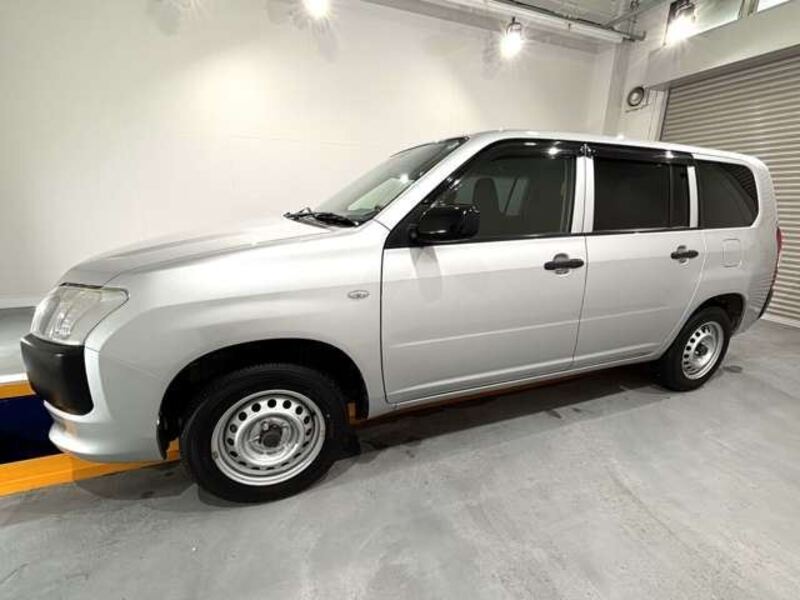 SUCCEED VAN