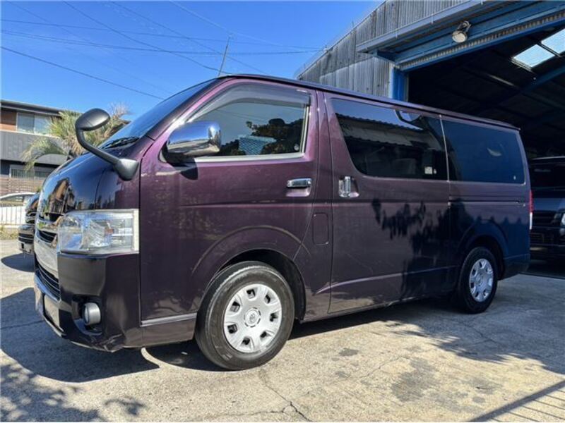 HIACE VAN