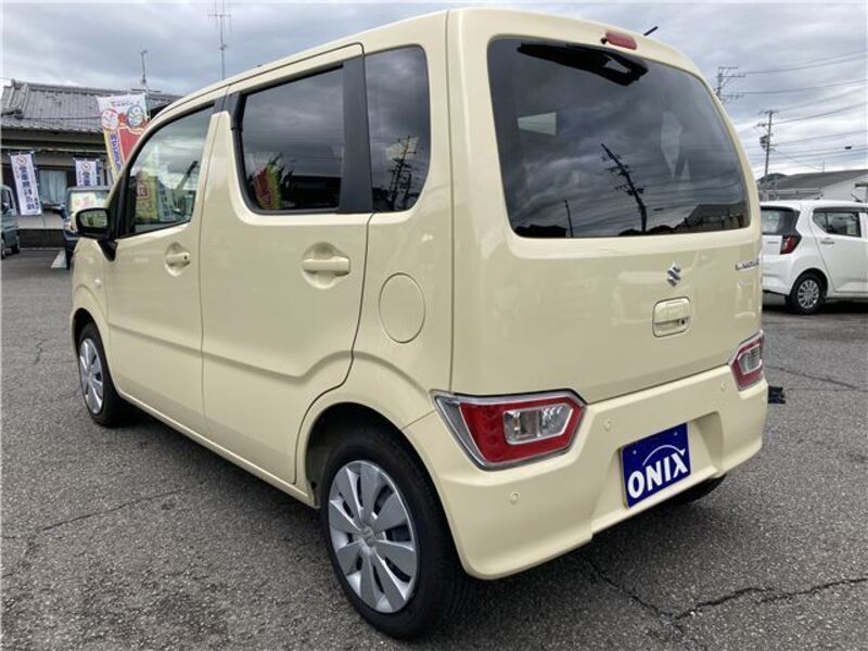 WAGON R