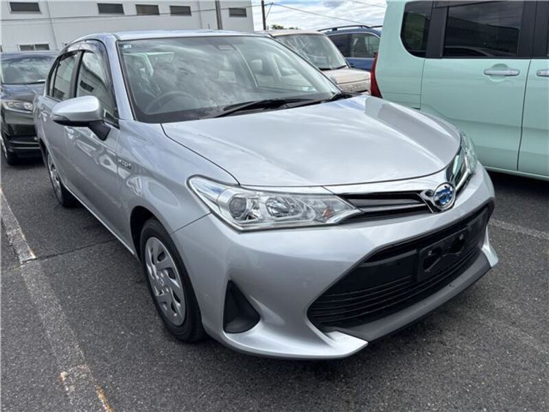 COROLLA AXIO