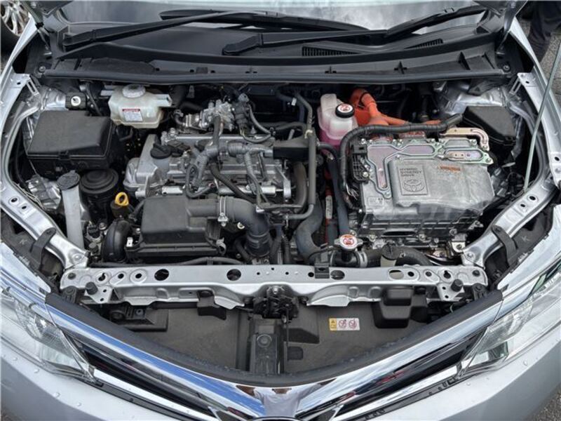 COROLLA AXIO