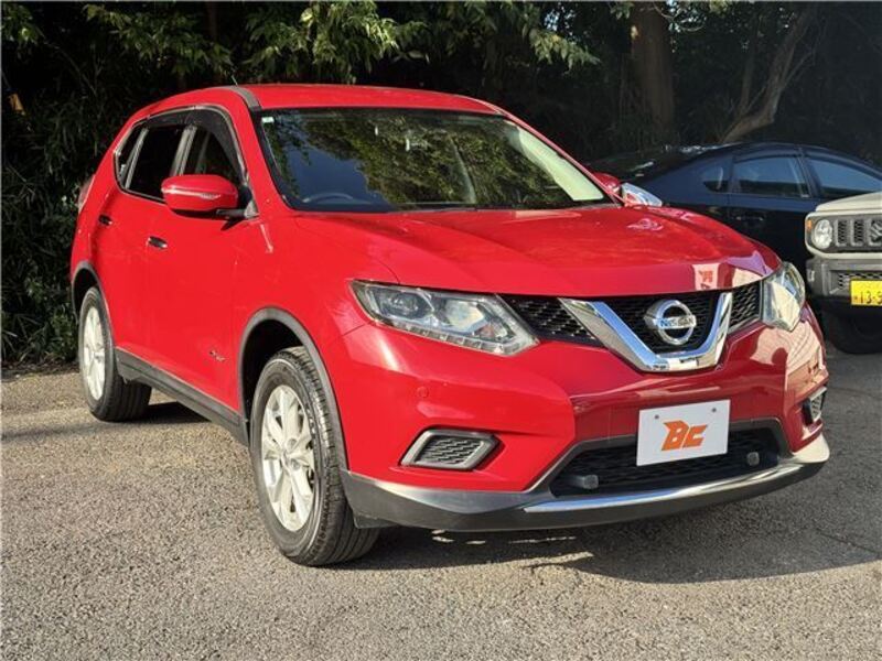 X-TRAIL