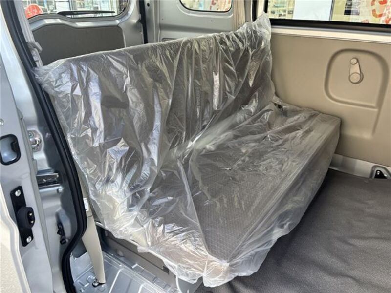 CLIPPER VAN