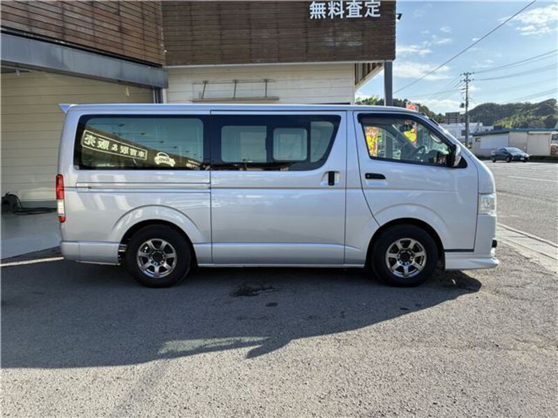 HIACE