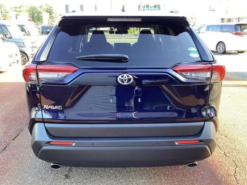 RAV4