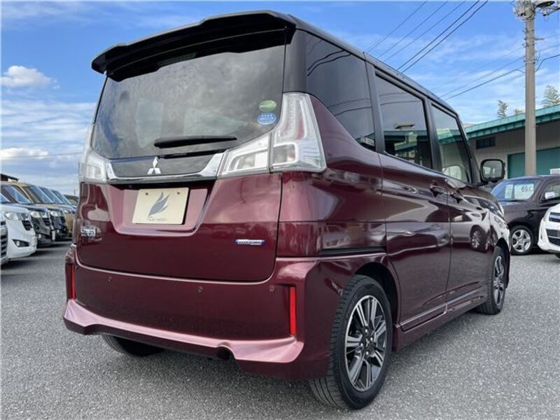 DELICA D2