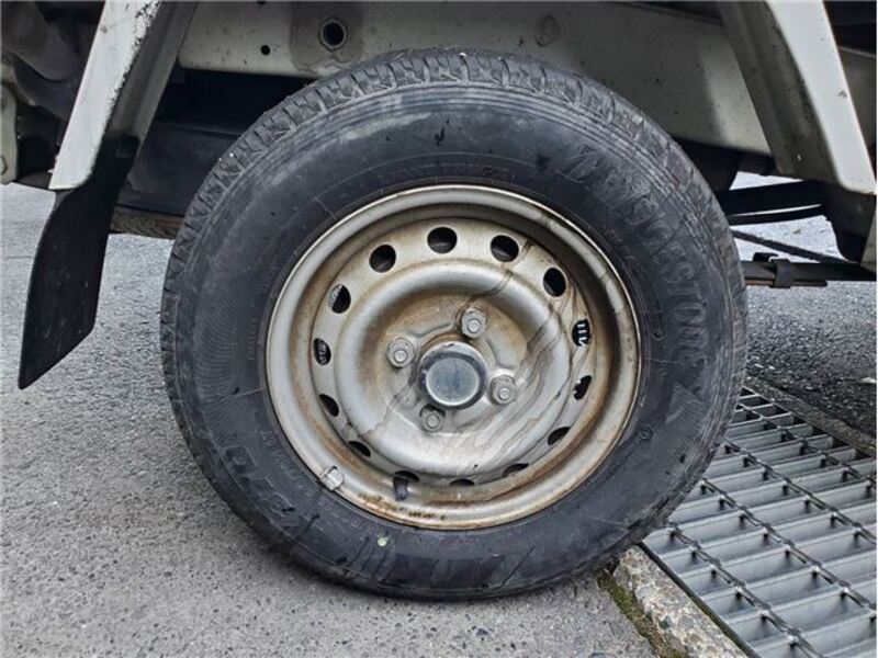 CLIPPER TRUCK