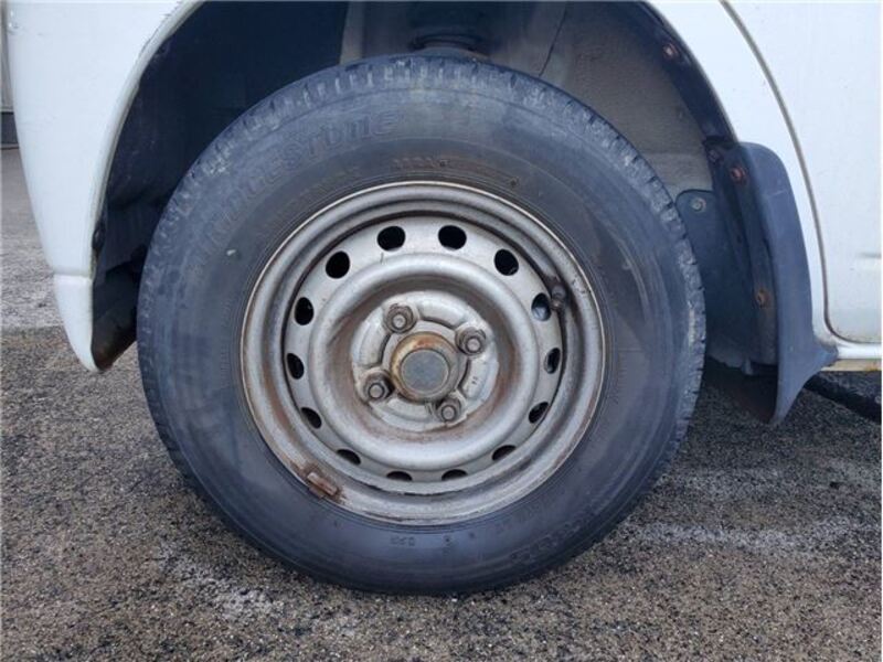 CLIPPER TRUCK
