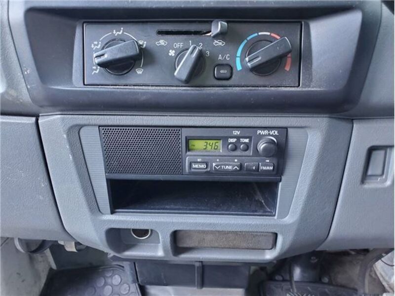 CLIPPER TRUCK