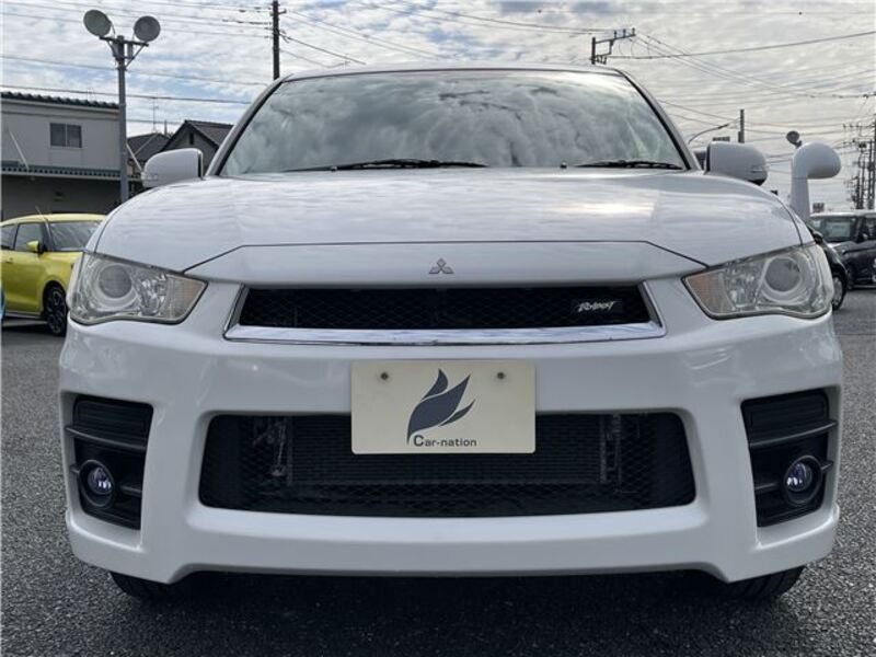 OUTLANDER