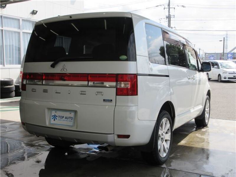 DELICA D5