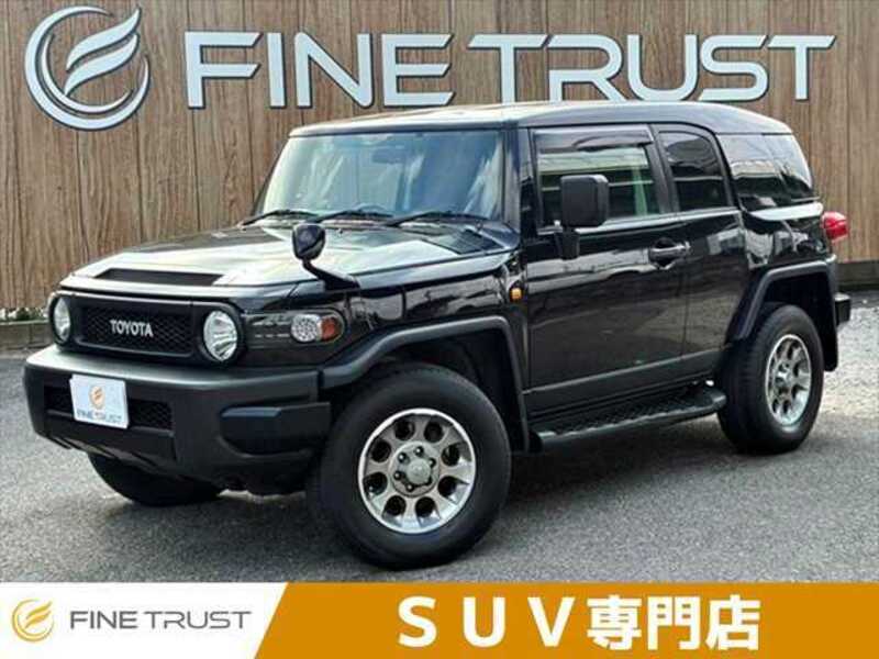 TOYOTA FJ CRUISER
