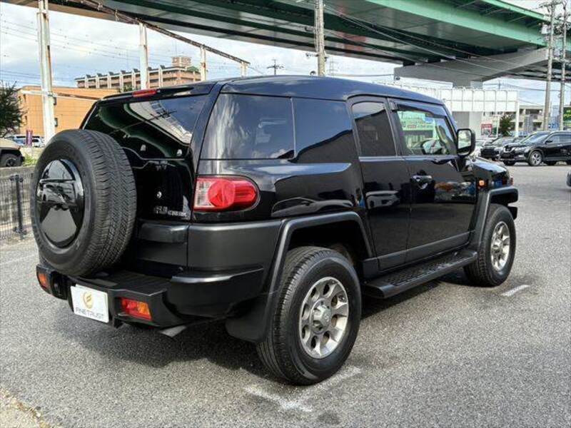 FJ CRUISER