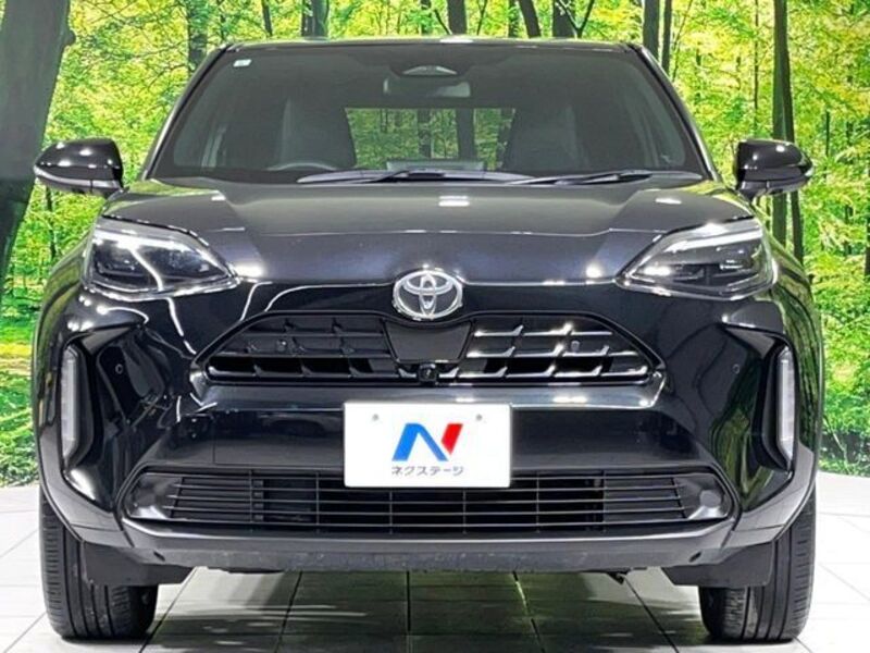 YARIS CROSS