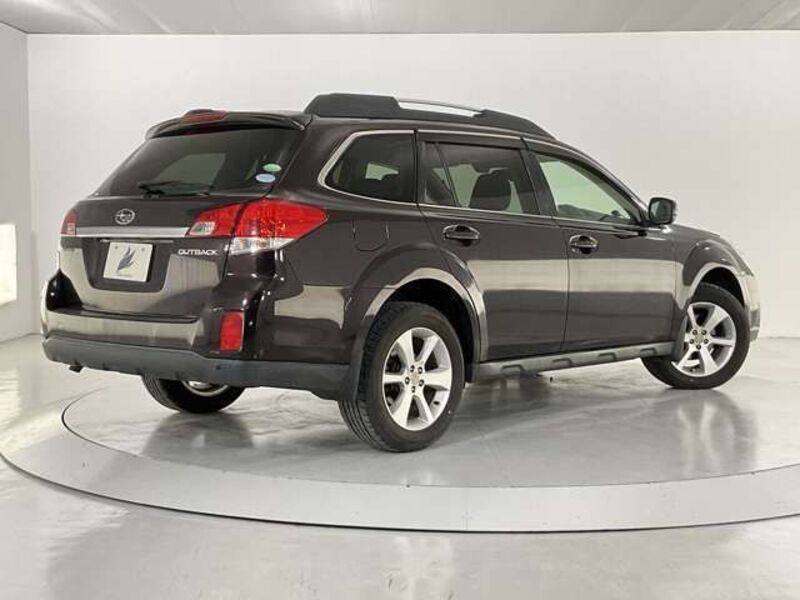 LEGACY OUTBACK