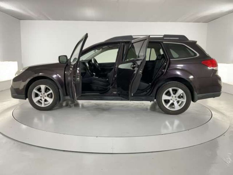 LEGACY OUTBACK